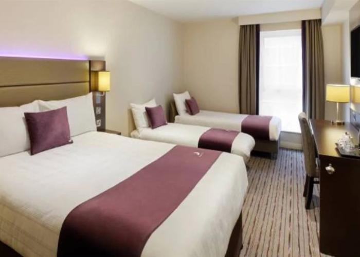 Premier Inn Gatwick Crawley Town West