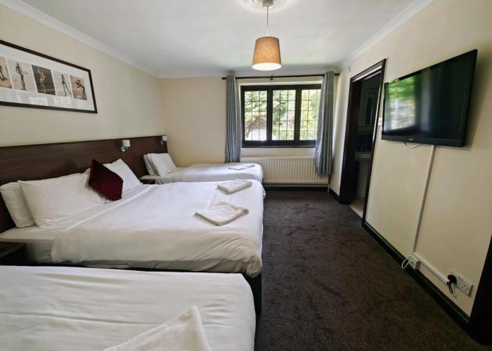 Little Foxes Hotel & Gatwick Airport Parking