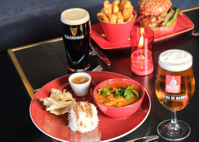 Radisson RED London Gatwick Airport