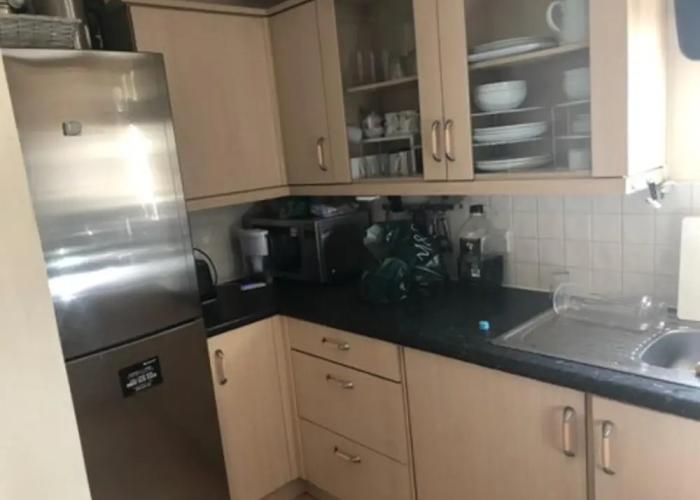 Captivating Apartment in Copthorne, Near Gatwick