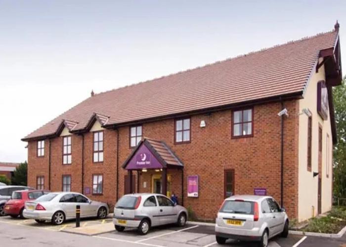 Premier Inn Crewe Central