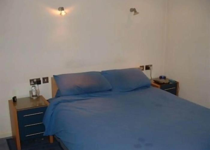 Earle House Serviced Apartments