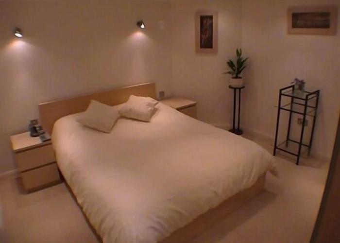 Earle House Serviced Apartments