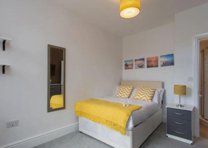 Crewe Rooms Westminster Street