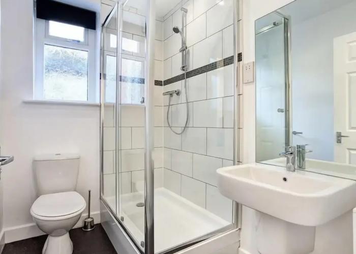 Townhouse Plus @ 166 Edleston Road Crewe