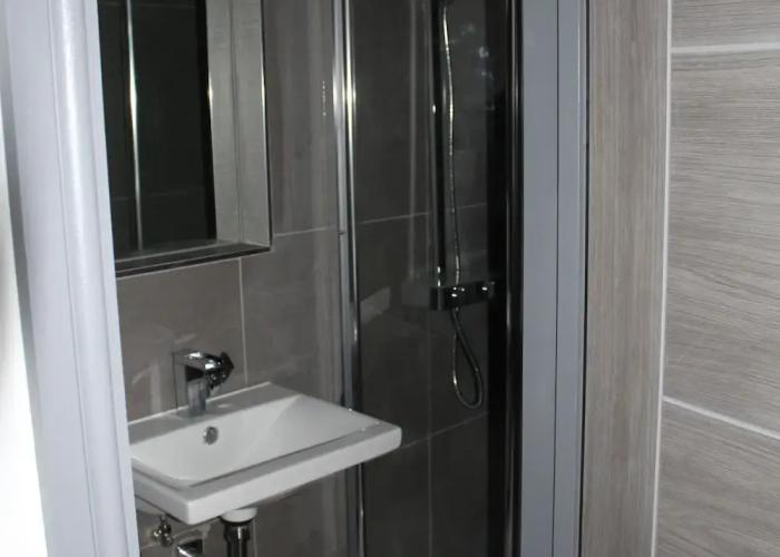 Townhouse @ 282 Walthall Street Crewe