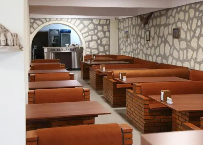 Nemrut Euphrat Hotel