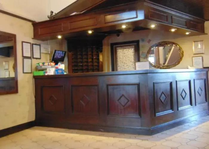 Harrowgate Hill Lodge