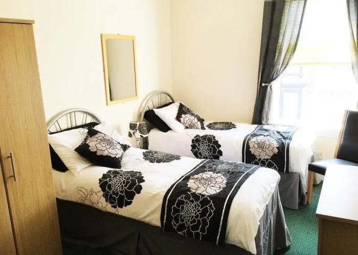 OYO Hotel 119
