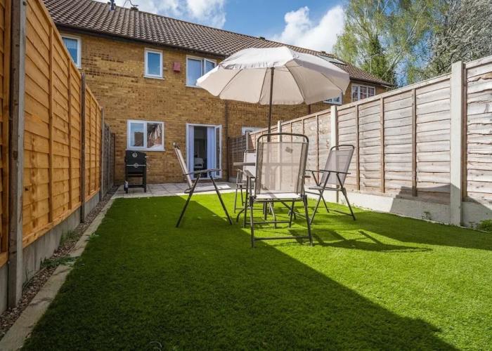 Luxurious 2-bed House in Dartford