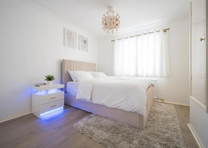 Luxurious 2-bed House in Dartford