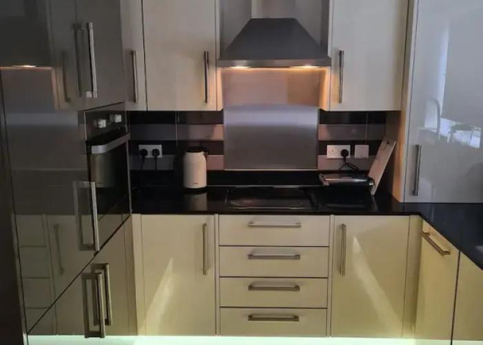 Remarkable 1-bed Apartment in Dartford