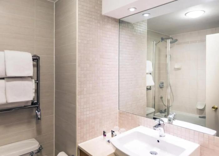 Mercure Daventry Court Hotel