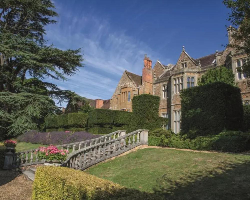 фото Fawsley Hall