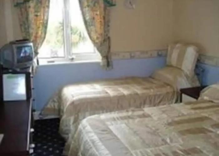 Lyme Bay House