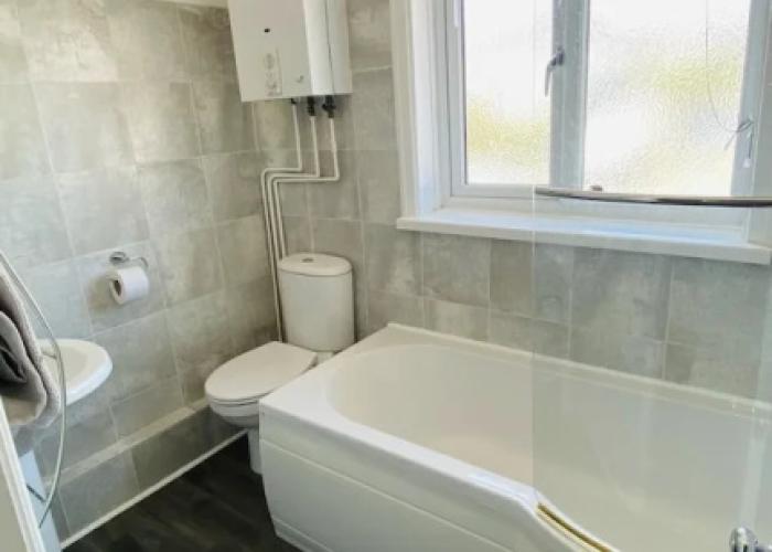 Family 4-bed Apartment in Dawlish With Sea View