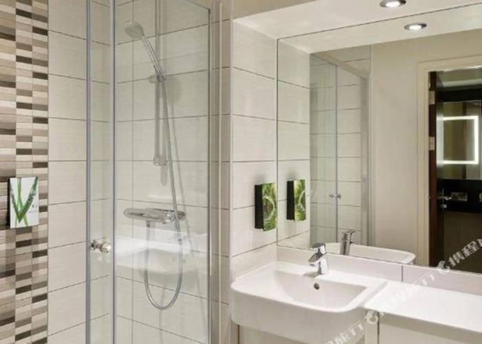 Premier Inn Dover Central Eastern  Ferry Terminal