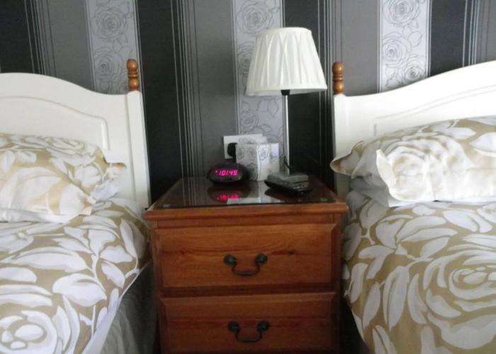 Maison Dieu Guest House