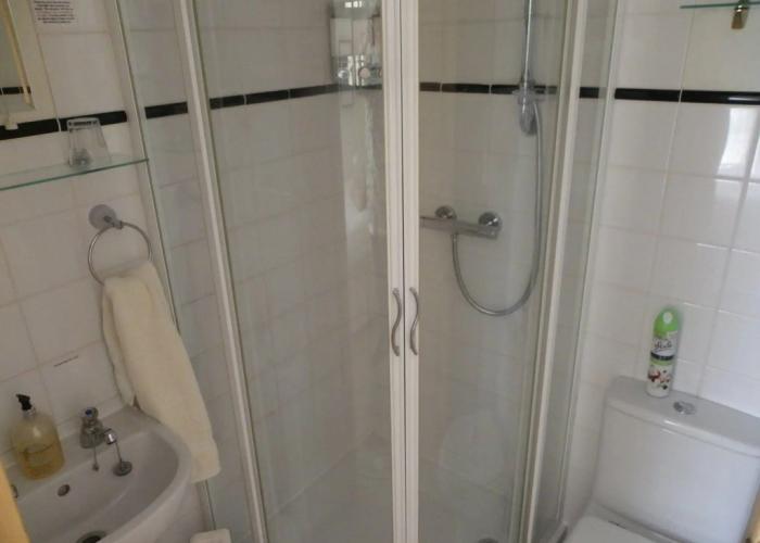 Maison Dieu Guest House