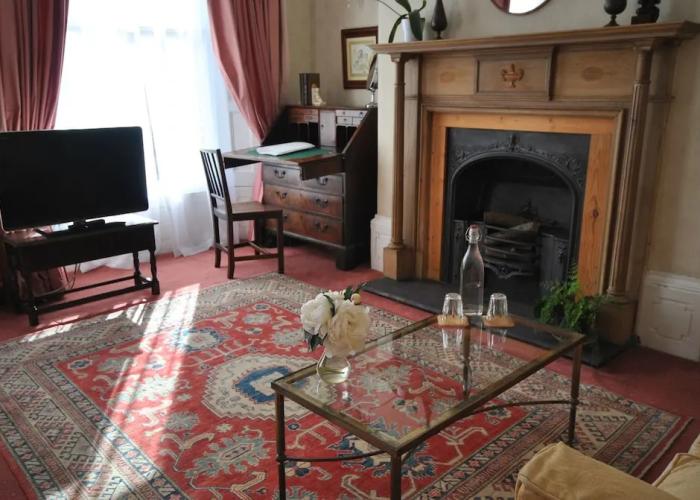 Churchill Guest House
