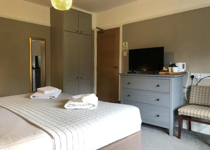 Burton Lodge Guest House and Spa