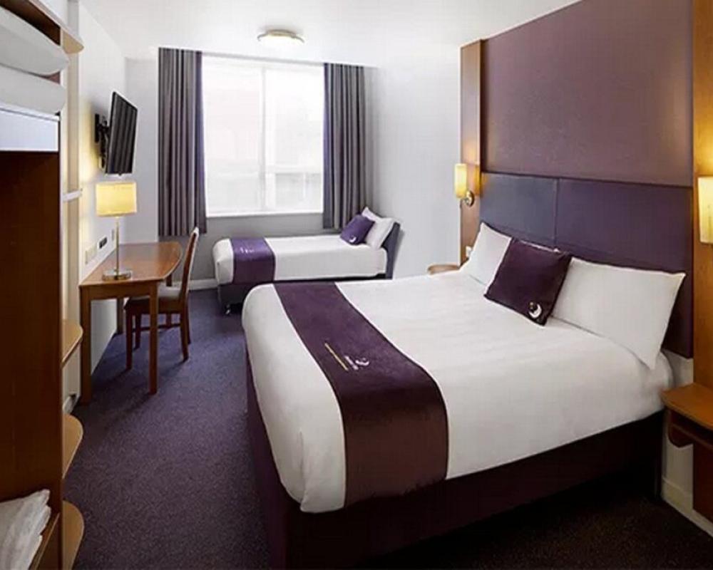 Premier Inn Dudley Town Centre