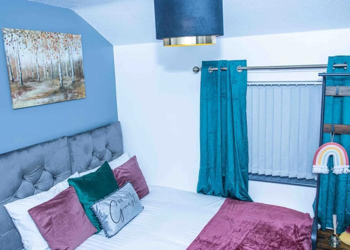 Dudley 3bedroom Home-perfect for Long & Short Stay