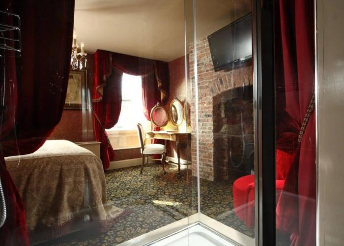 OYO The Townhouse