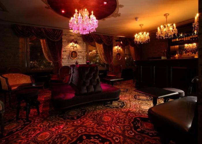 OYO The Townhouse