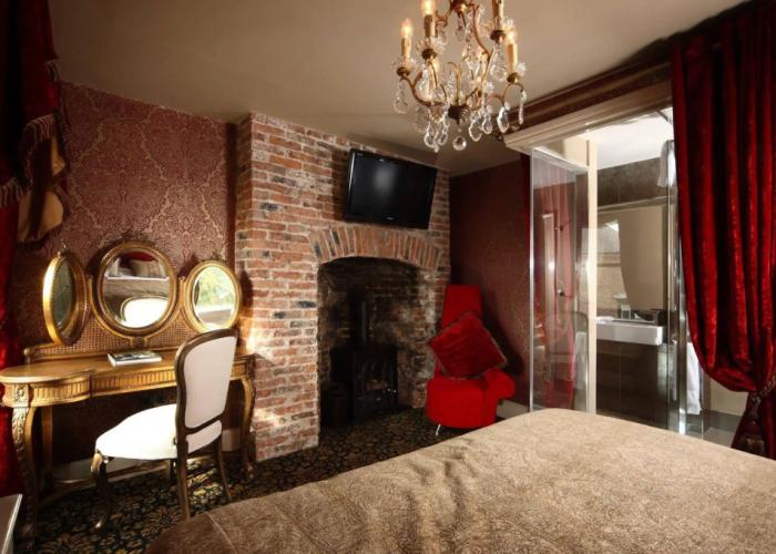 OYO The Townhouse
