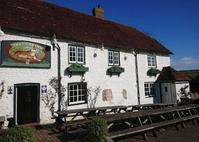 Grace - Tiger Inn