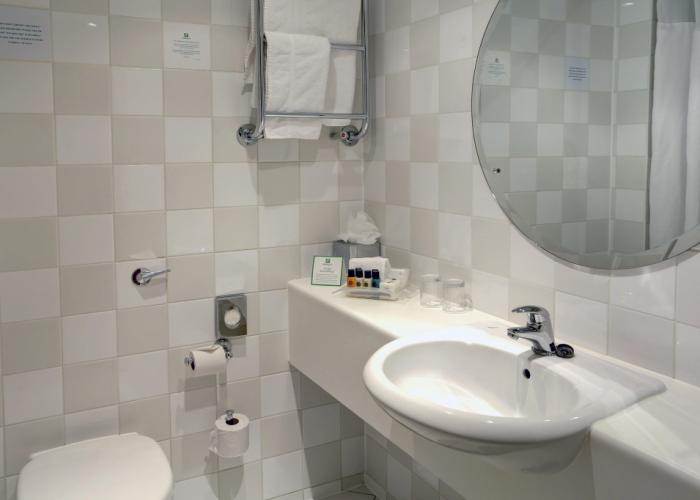 Holiday Inn Southampton-Eastleigh M3, jct13 by IHG