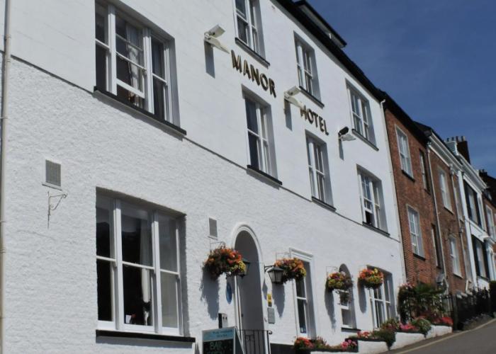 Manor Hotel