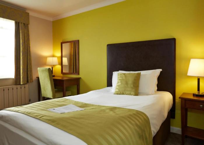 Red Lion Hotel by Greene King Inns