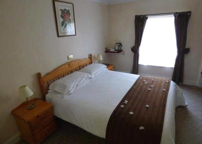 The Roundabout Hotel