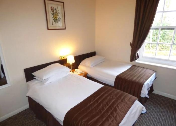 The Roundabout Hotel