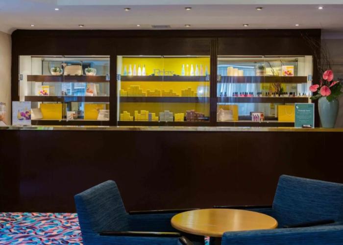 Surya Hogs Back Hotel and Spa