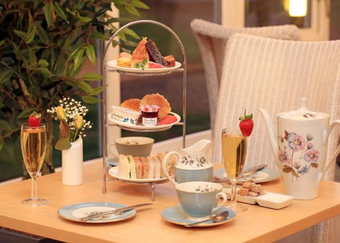 The Hog's Back Hotel & Spa Farnham
