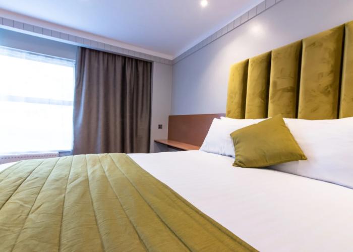 The Hog's Back Hotel & Spa Farnham