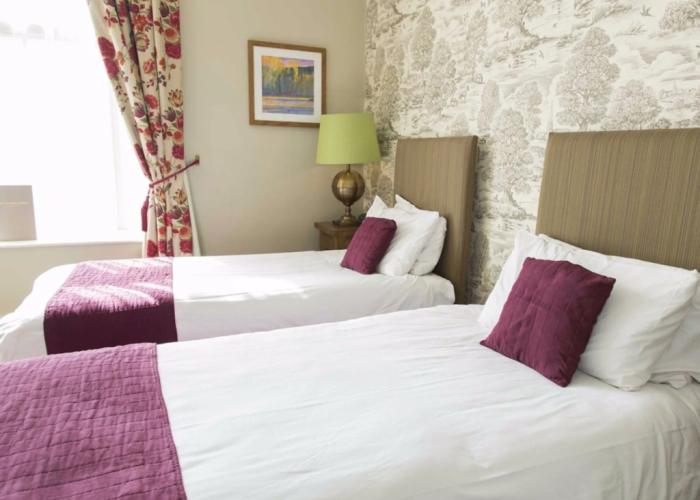 George Hotel