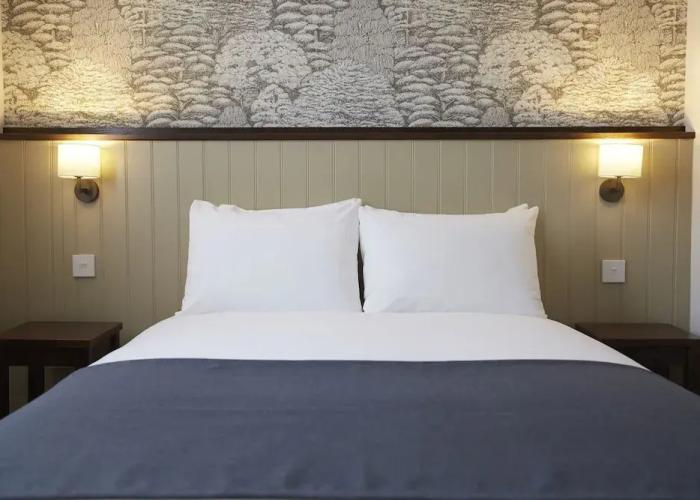 Ravensworth Arms Hotel
