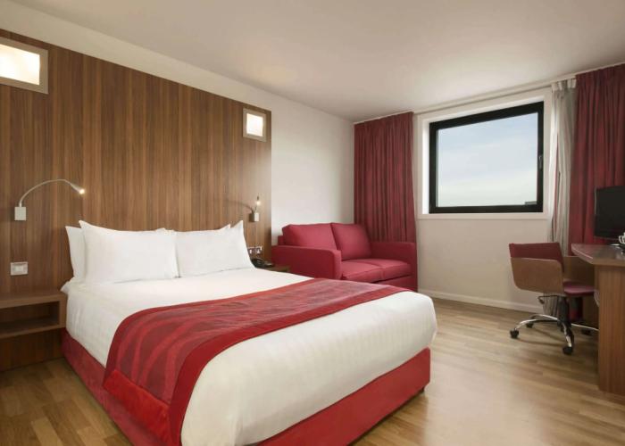 Ramada Encore by Wyndham Newcastle-Gateshead