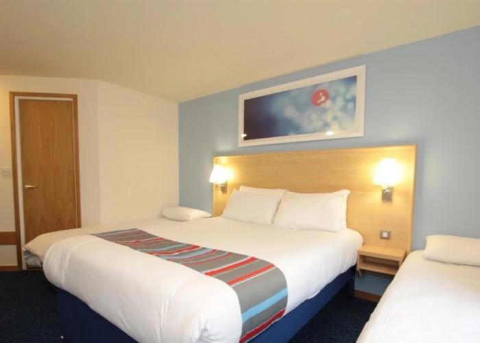 Travelodge Newcastle Whitemare Pool