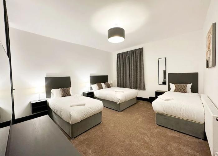 Mulberry Aparthotel