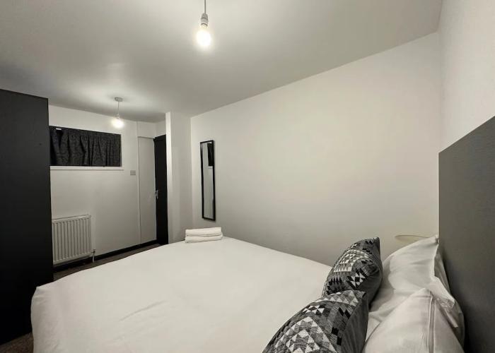 Mulberry Aparthotel