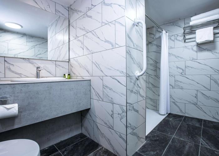 Best Western Manor Hotel