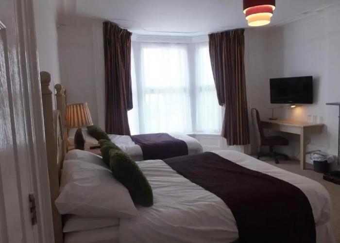 Jessamine House Hotel