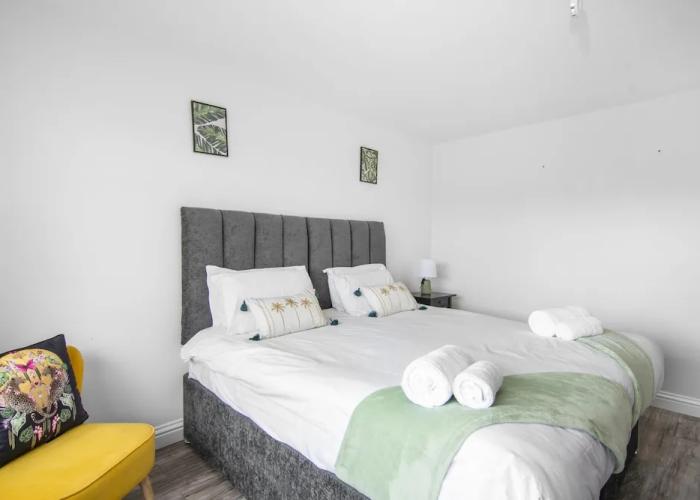 Beautiful Gravesend 3 Beds by Jada Homes