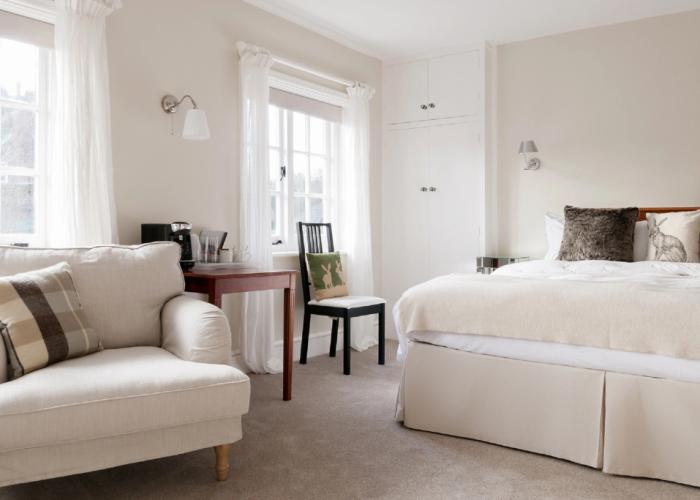 Hurtwood Hotel