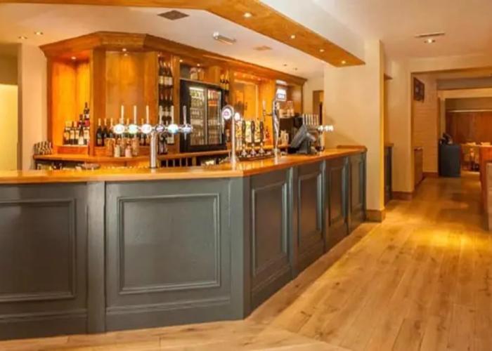 Premier Inn Guildford North - A3
